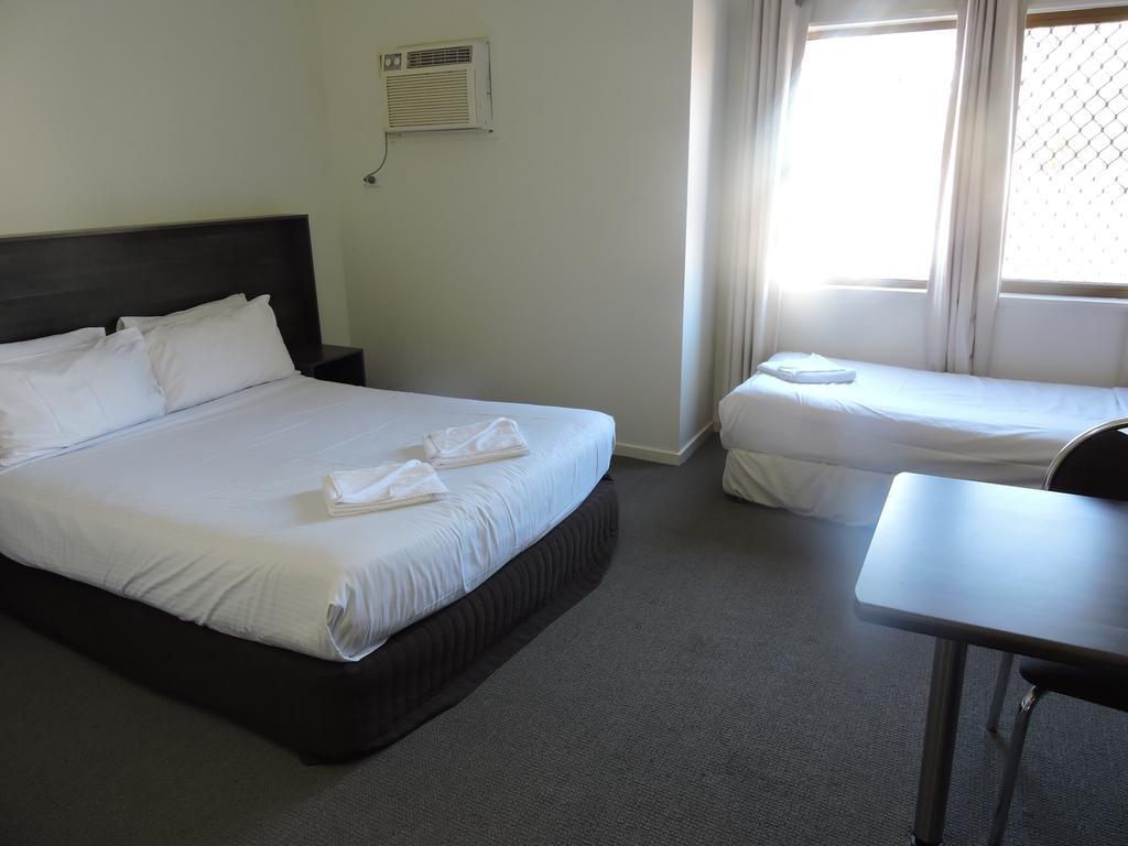 Town & Country Motel Nerang Exterior foto